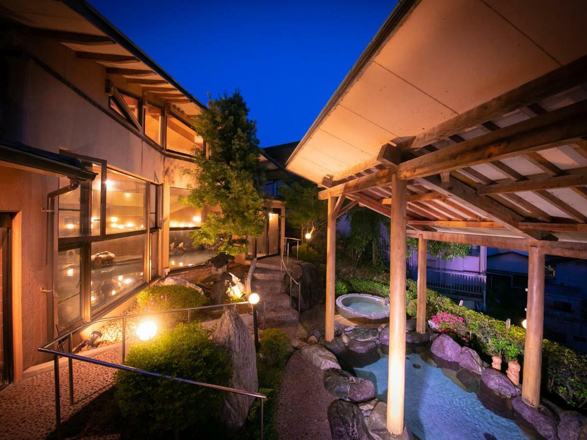 Iwakuni Kokusai Kanko Hotel Exterior foto
